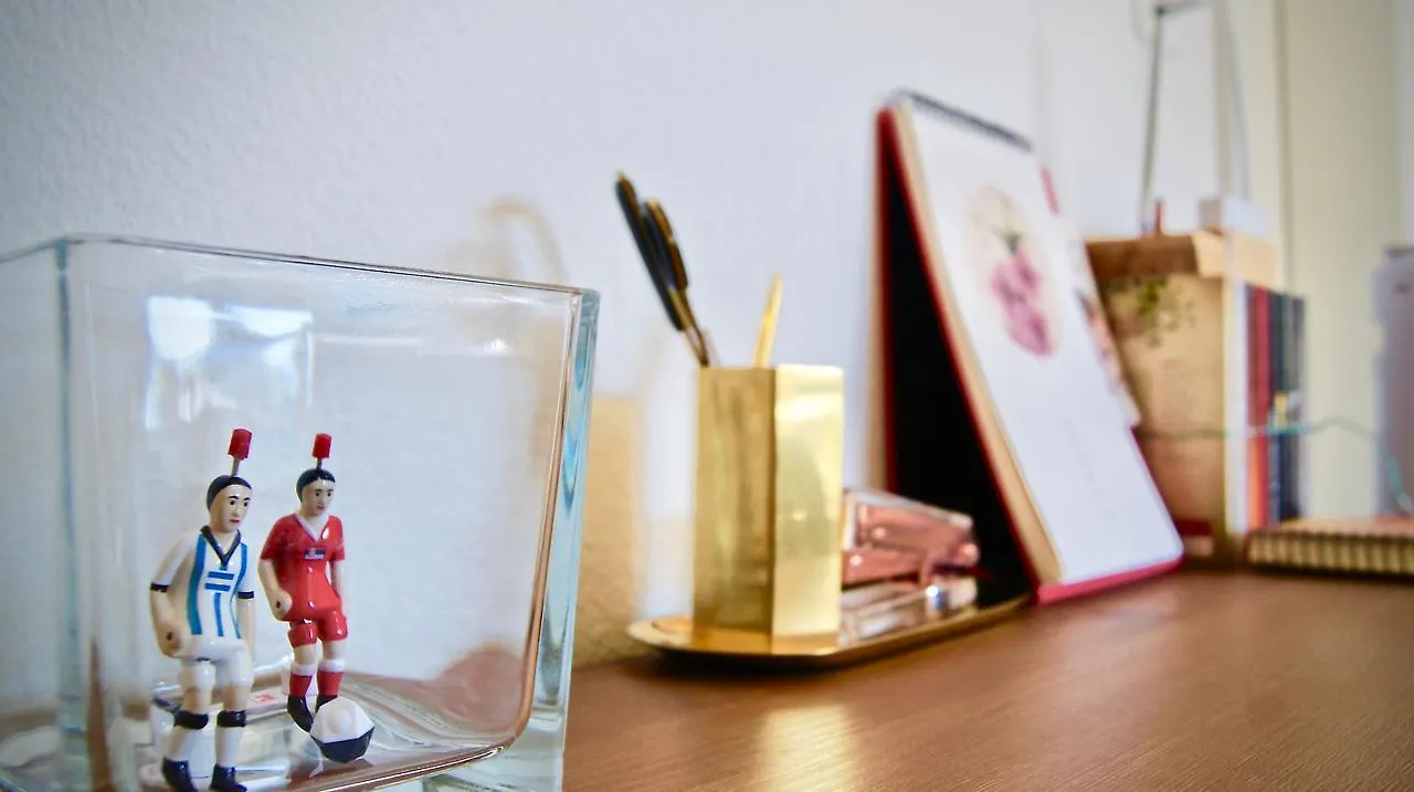 In Swiss Home - Barfuesserplatz Bar Street Apartment 巴塞尔