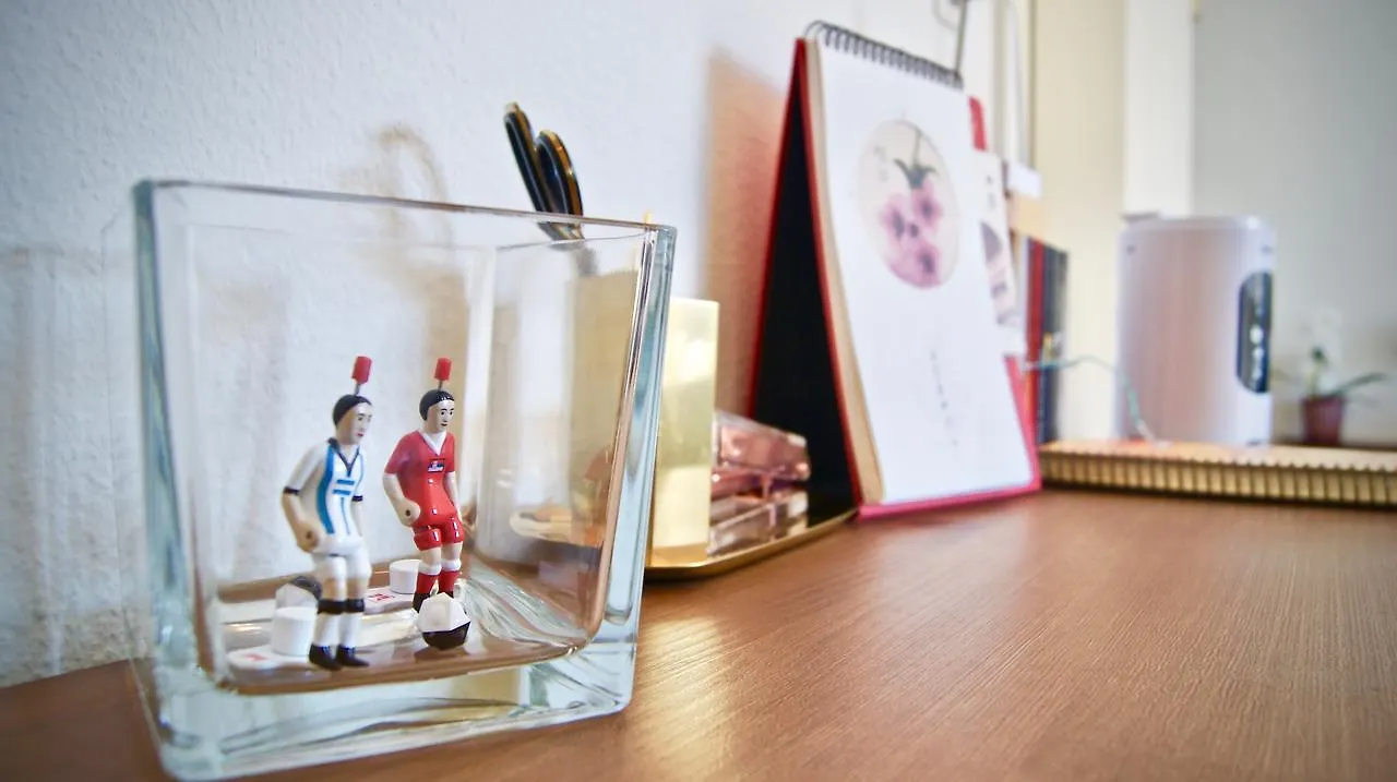 In Swiss Home - Barfuesserplatz Bar Street Apartment Базель 0*,  Швейцария